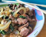 Foto del paso 6 de la receta: Pad Kra-Prao Nua -salteado Thai de ternera con albahaca-