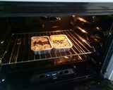 Foto langkah ke 4 dari resep Fudgy Brownies Triple Toping Choco Almond Cheese.