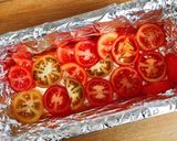 Hình bước làm 5 của món Cá Fillet Sốt Tương Nướng Giấy Bạc