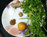A picture of step 1 of Coriander jeera salty green cool cool thandai.