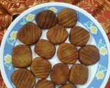 आटे की खास्ता बिस्कुट (Aate ki khasta biscuit recipe in Hindi) रेसिपी चरण 6 फोटो
