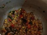 दूधीची भाजी (dudhichi bhaji recipe in marathi)