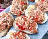 Foto langkah ke 5 dari resep Plant-Based Bruschetta.