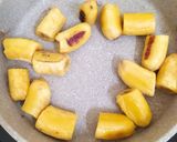 Foto langkah ke 4 dari resep Bolen pisang.