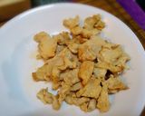 雞肉片炒青椒的食譜步驟3照片