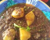 A picture of step 6 of Keema Aloo Matar.