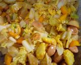 Foto langkah ke 4 dari resep Capjay goreng #7.