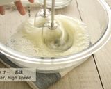 A picture of step 5 of Cocoa Marble Chiffon Cake.