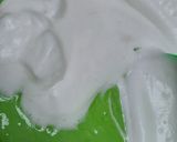 Foto langkah ke 4 dari resep Chiffon Pandan (Devina Hermawan).