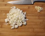 A picture of step 1 of Chilli con Carne.