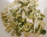 Hình bước làm 1 của món Cơm chiên dưa bò