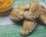 Foto del paso 8 de la receta: Empanadas de pescado con masa casera integral