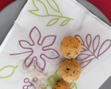 Foto del paso 5 de la receta: Chupa Chups de quesito y fiambre de pavo(bolitas)