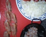 Foto del paso 1 de la receta: Palitos de surimi rellenos
