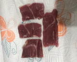 Foto del paso 6 de la receta: Crema de lentejas con crujiente de jamón y huevo de codorniz en lékué