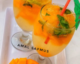 A picture of step 4 of Mango mojito.