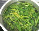 Foto langkah ke 5 dari resep Brambang asem kangkung.