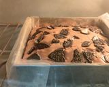 A picture of step 5 of Oreo & Chocolate Brownie 🍫🍫🍫.