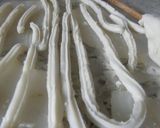 Foto del paso 3 de la receta: Churros fáciles y que no explotan