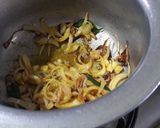 स्पॅनिश ऑम्लेट (spanish omelette recipe in marathi) रेसिपी स्टेप 2 फोटो 