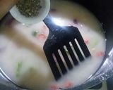 A picture of step 5 of Chicken soup with dumpling.