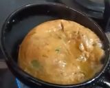 A picture of step 2 of Karandi Omelette.