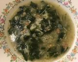 Foto del paso 2 de la receta: Sopa de arroz con acelgas