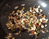 करडंट (kardant dryfruits burfi recipe in marathi) रेसिपी स्टेप 2 फोटो