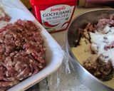 Foto del paso 3 de la receta: Sopa de col, gyozas y bolitas de cerdo