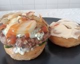 Foto del paso 3 de la receta: Hamburguesa agridulce entre donuts🥯🍔