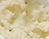 A picture of step 1 of Panipuri.