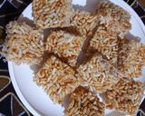 मुरमुरा चिक्की(Murmura chiki recipe in Hindi) रेसिपी चरण 5 फोटो