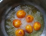 A picture of step 4 of Potato creamy kofta curry.