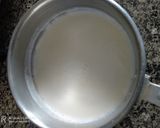 A picture of step 1 of Rose milk shake.