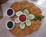 A picture of step 3 of Aloo katli pakoray.