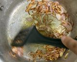 A picture of step 2 of Chili Mince (Harri mirch Qeema).