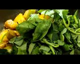 A picture of step 8 of Poi chingudi curry (Prawns cooked with basella and vegetables).