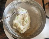 A picture of step 4 of Rice flour mini vada.