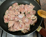 Foto del paso 1 de la receta: Pollo al limón con vino