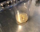 Une image de l'étape 1 de Sauce curry aux cornichons.