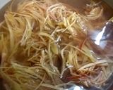 รูปขั้นตอนการทำที่ 3 ของ ยำหัวปลีใส่กุ้ง