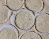 A picture of step 10 of Lemon cinnamon mandazi.