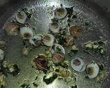 Foto del paso 2 de la receta: Pasta con almejas rápido
