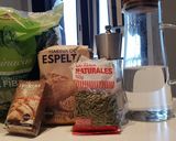 Foto del paso 1 de la receta: Pan de molde de espinacas o pan verde