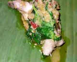 Foto langkah ke 6 dari resep Pepes Ayam Pedas Kemangi.