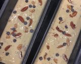 Foto del paso 3 de la receta: Budín de banana, nueces y chocolate