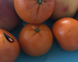 Foto del paso 1 de la receta: Salmón, con colores otoñales (mandarina, arándano y patata amarilla)