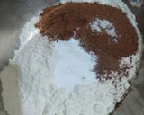 Foto langkah ke 1 dari resep Muffin Coklat Simple.