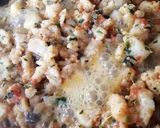 Foto del paso 3 de la receta: Pescado a la mexicana en cazuelitas