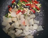 Foto langkah ke 4 dari resep Tumis Rebung Kikil Sapi DEBM.